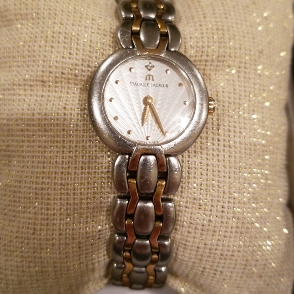 Watch - Picture 2 of 3